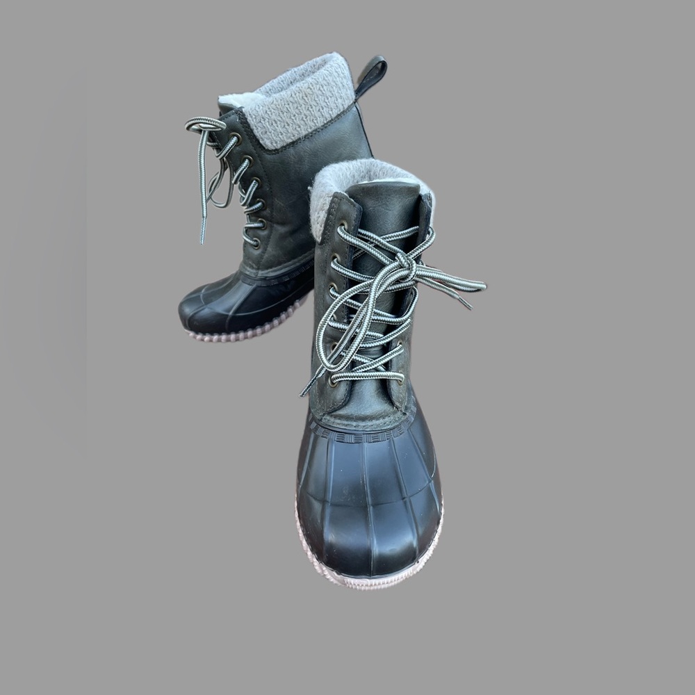 Women's Outdoor Boots Size 5B Lace Up Waterproof Magellan Duck Style# 157439.